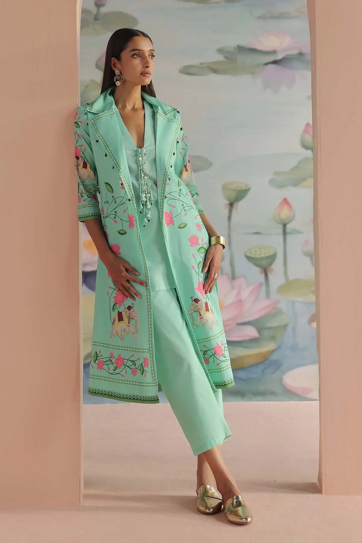 ADHYA EMBROIDERED JACKET SET 369