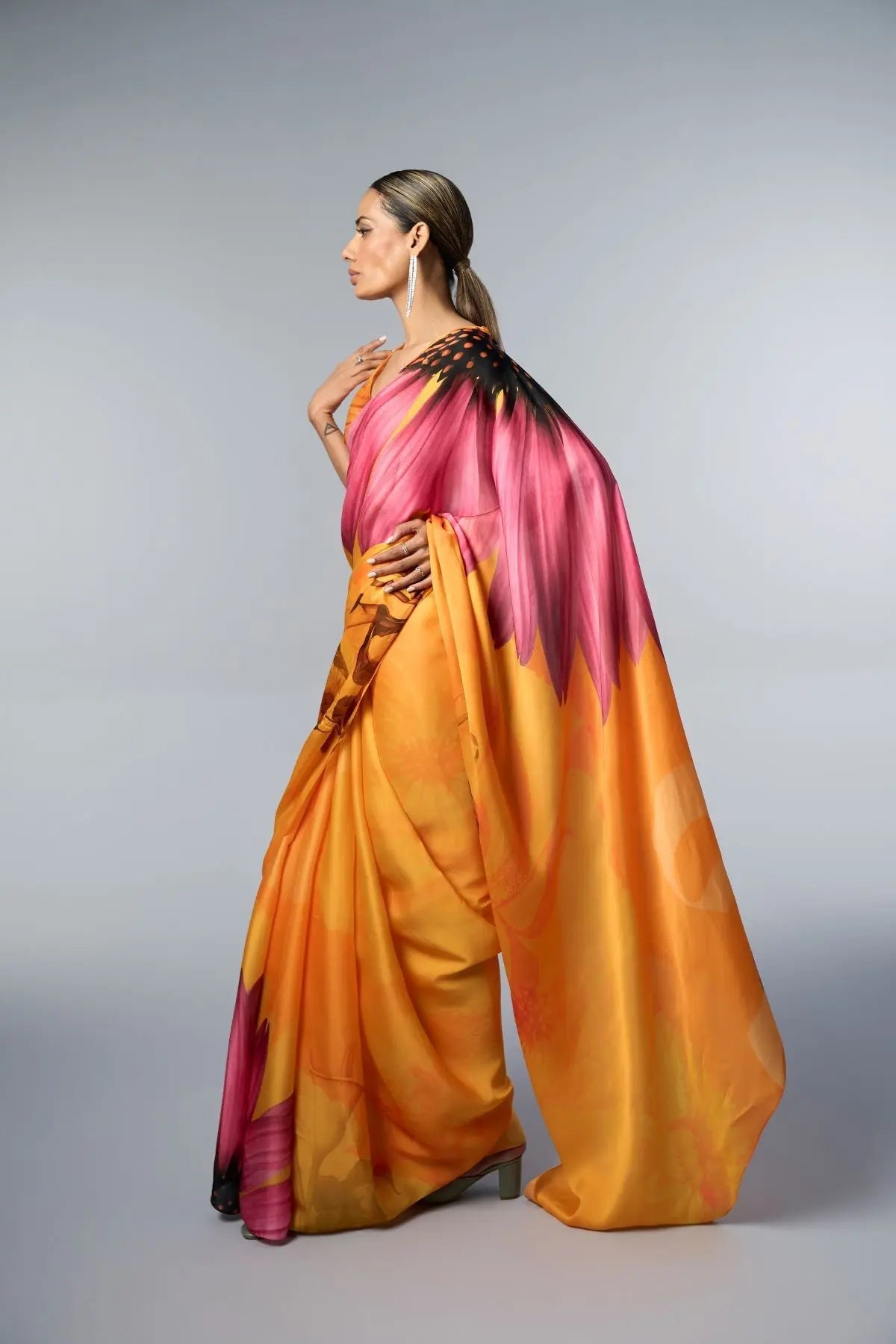 JIYA SARI - Shop369