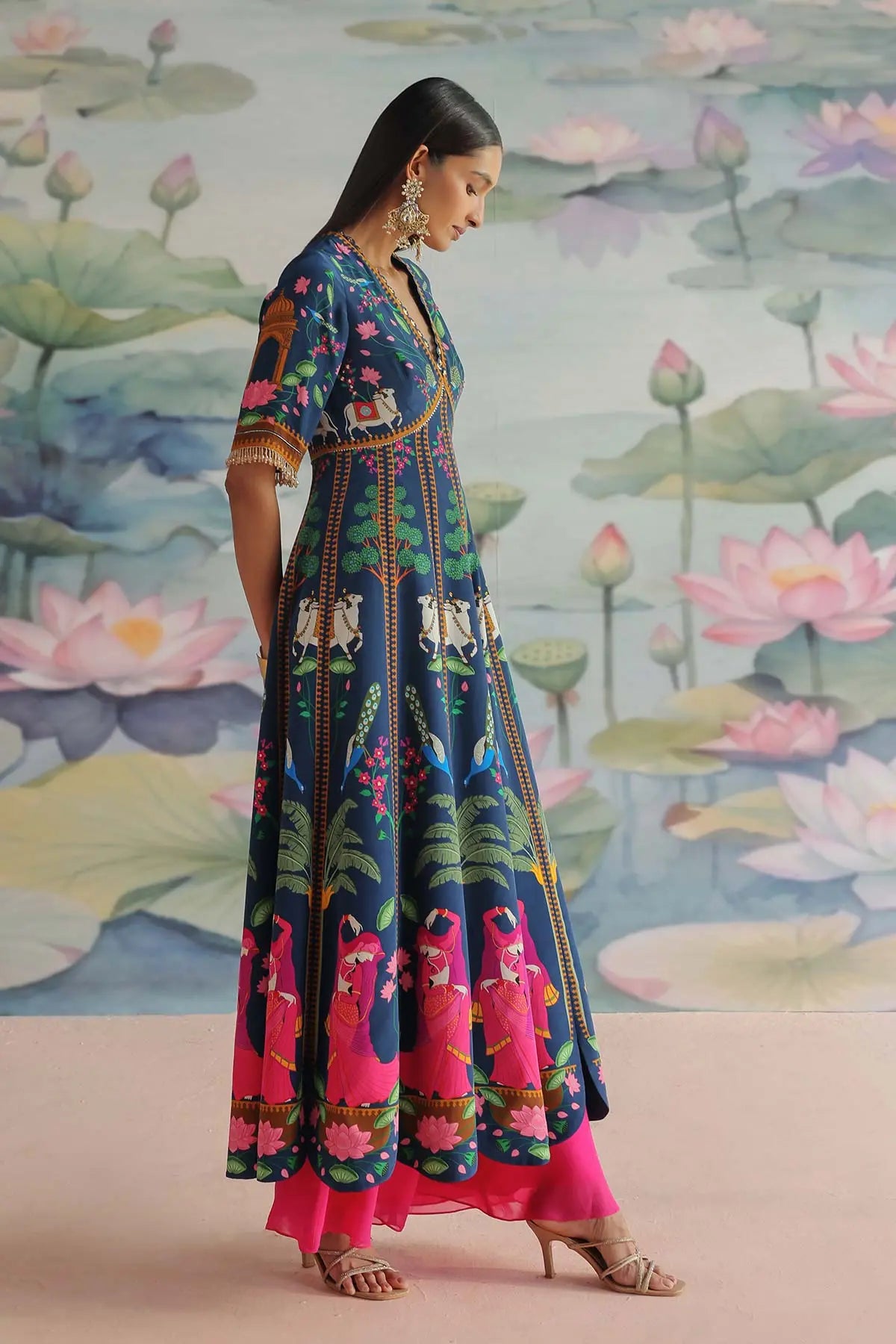 KIARAA EMBROIDERED KURTA SET 369
