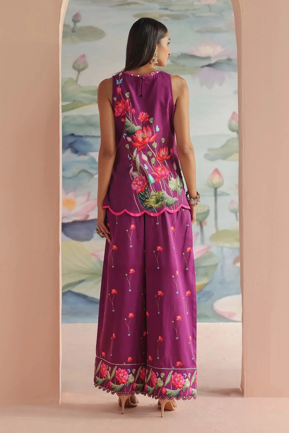ALINA EMBROIDERED FARSHI SET 369