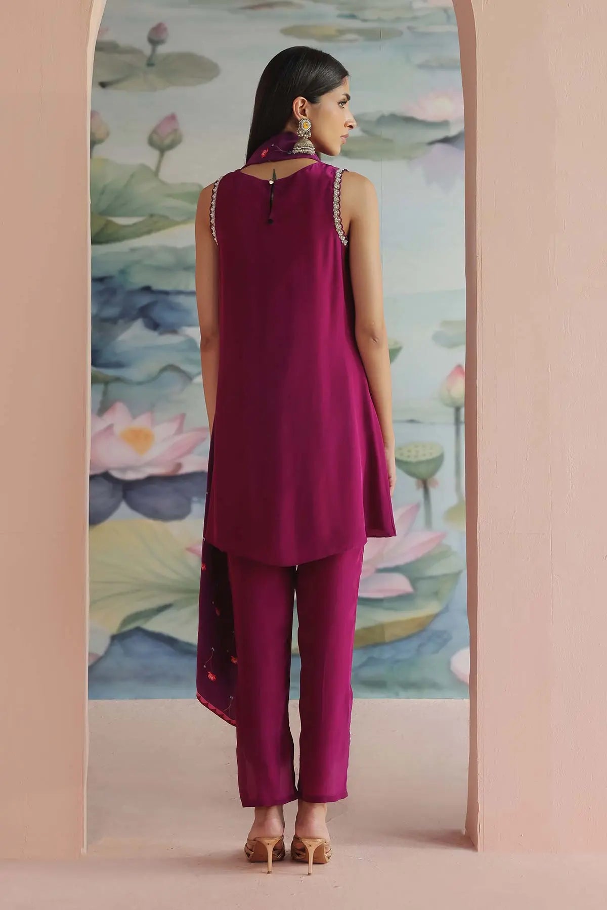 PARI EMBROIDERED DRAPED SET 369