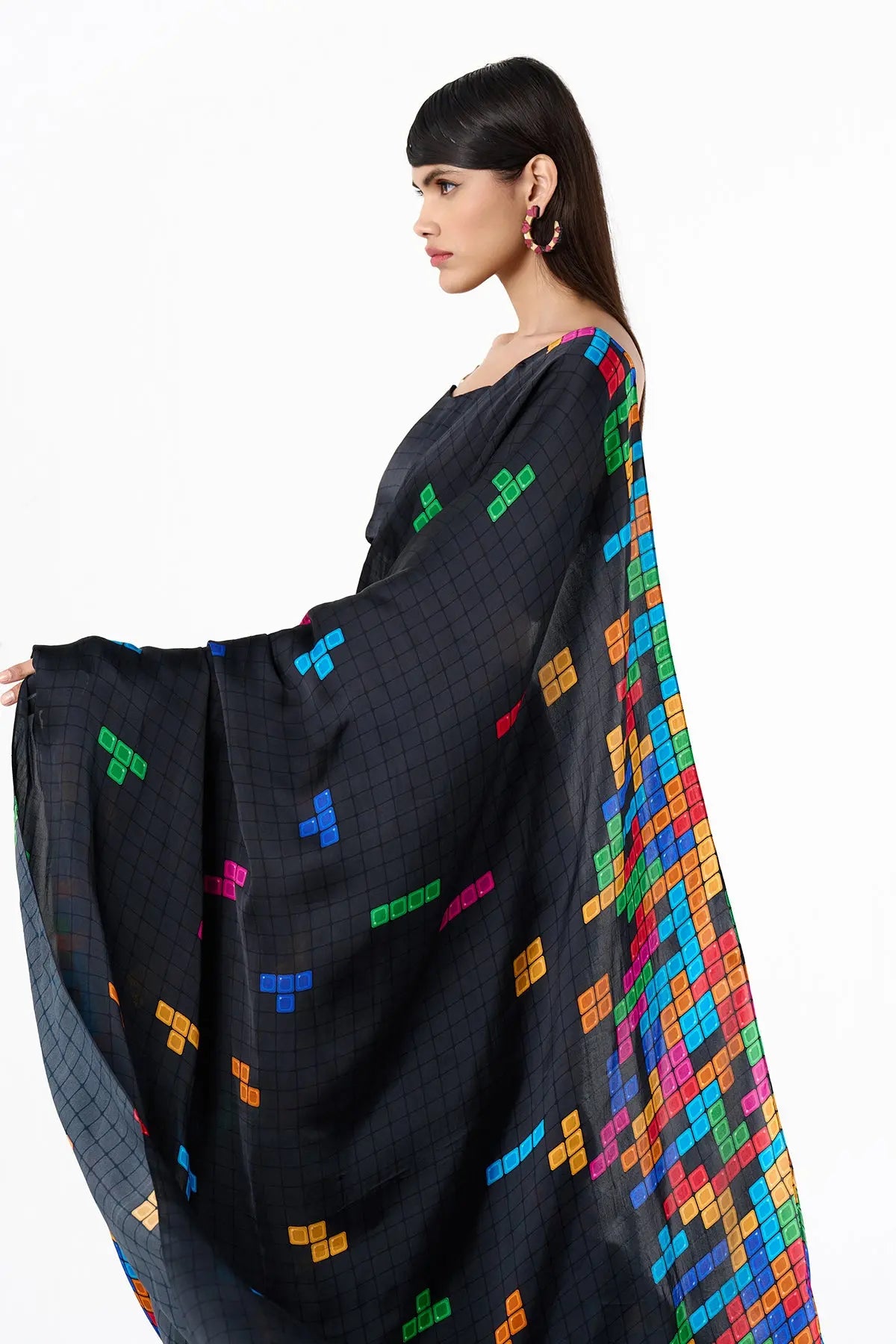 Ivika Sari 369