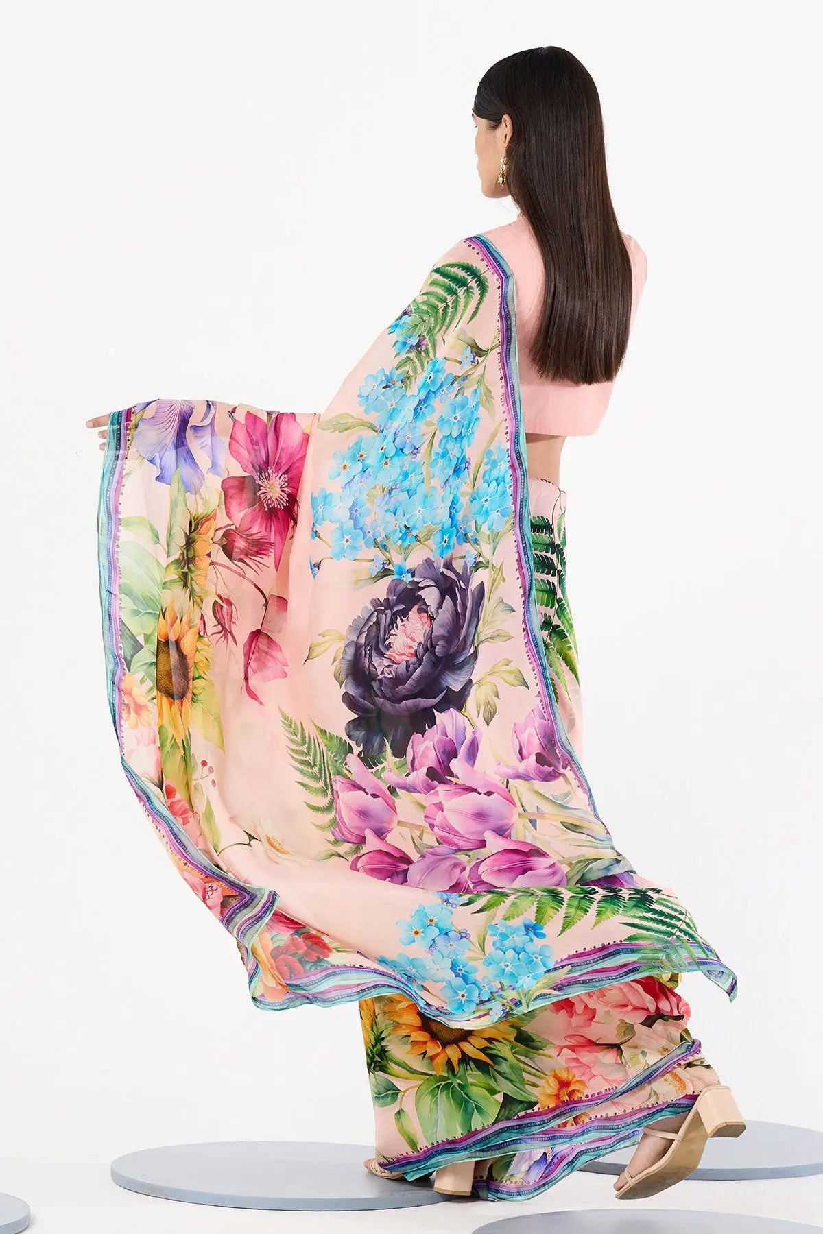 AIZAH SARI 369