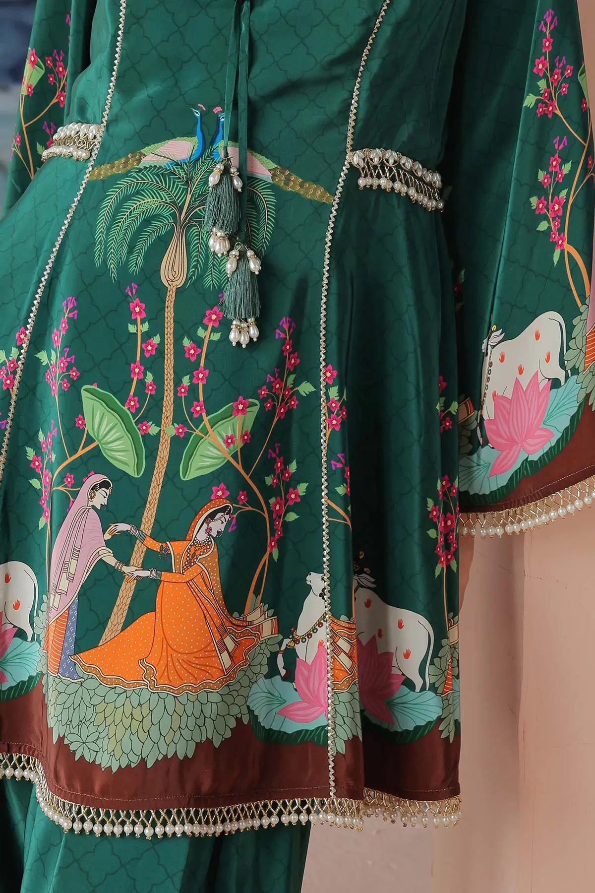 HARINI EMBROIDERED KURTA SET 369