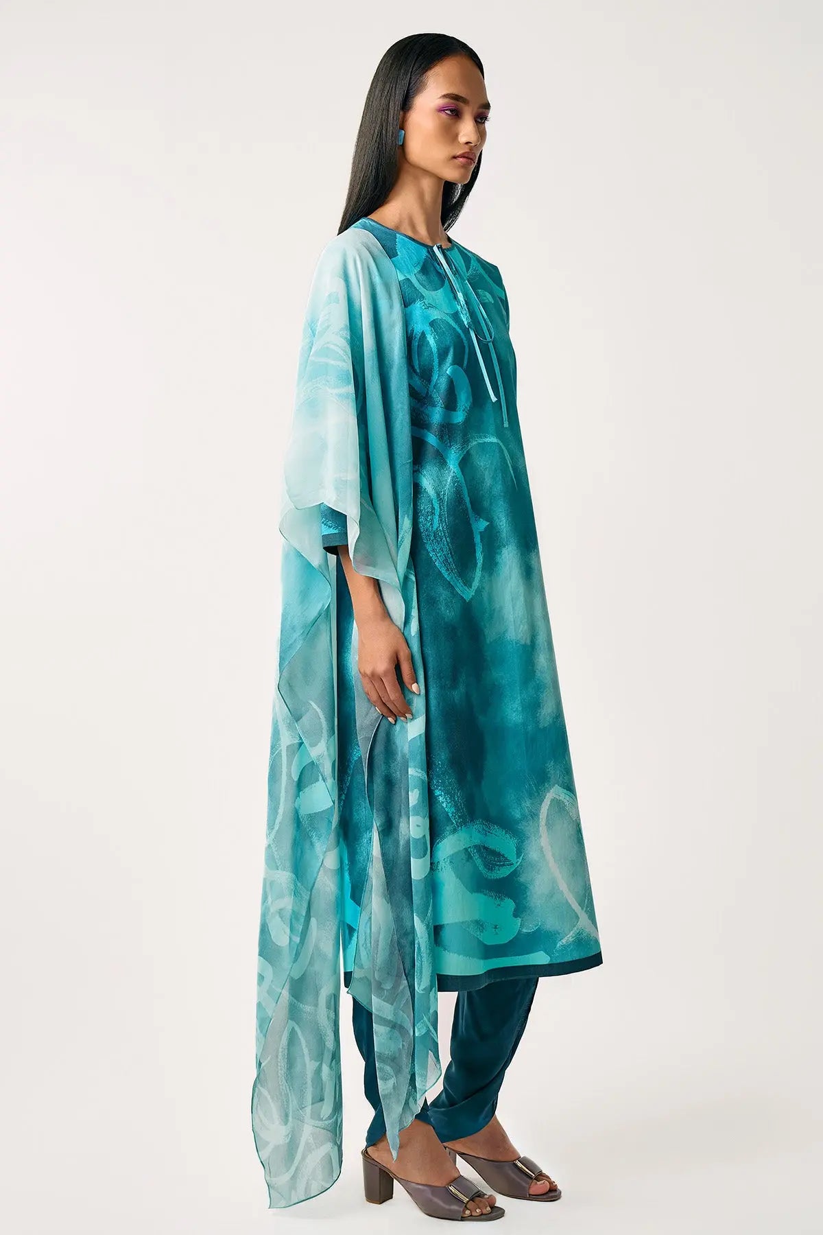MAHIRA KURTA SET - Shop369