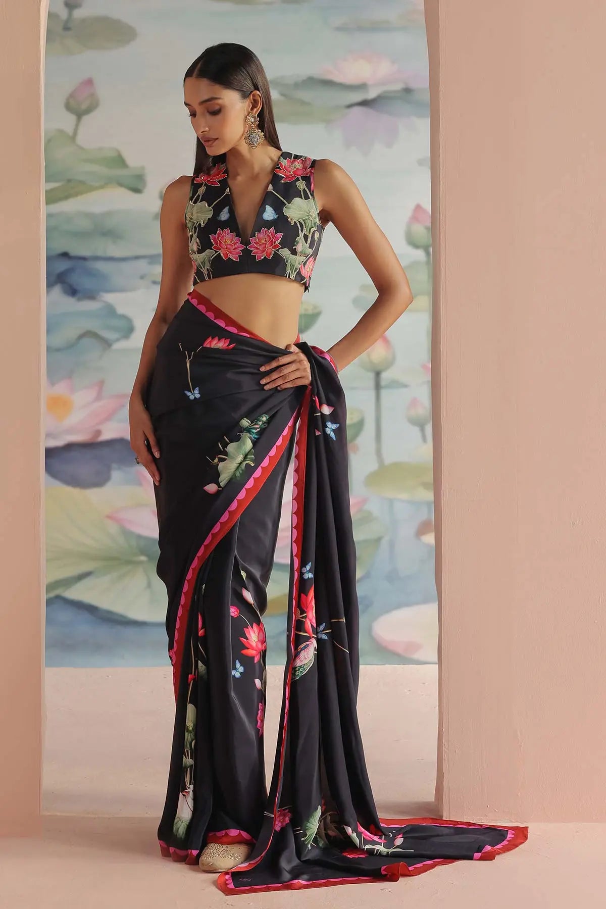 PIHU SARI 369