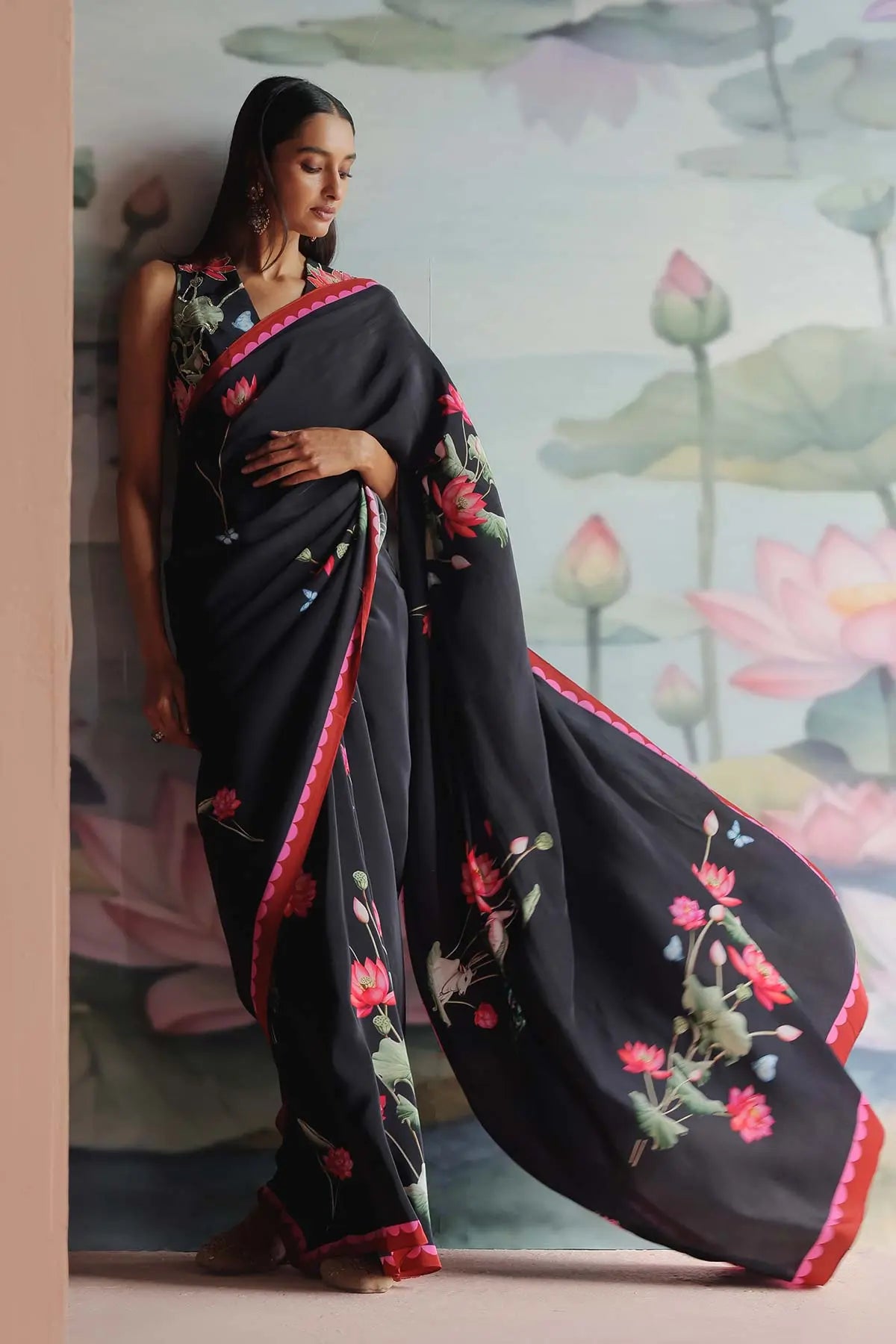 PIHU SARI 369