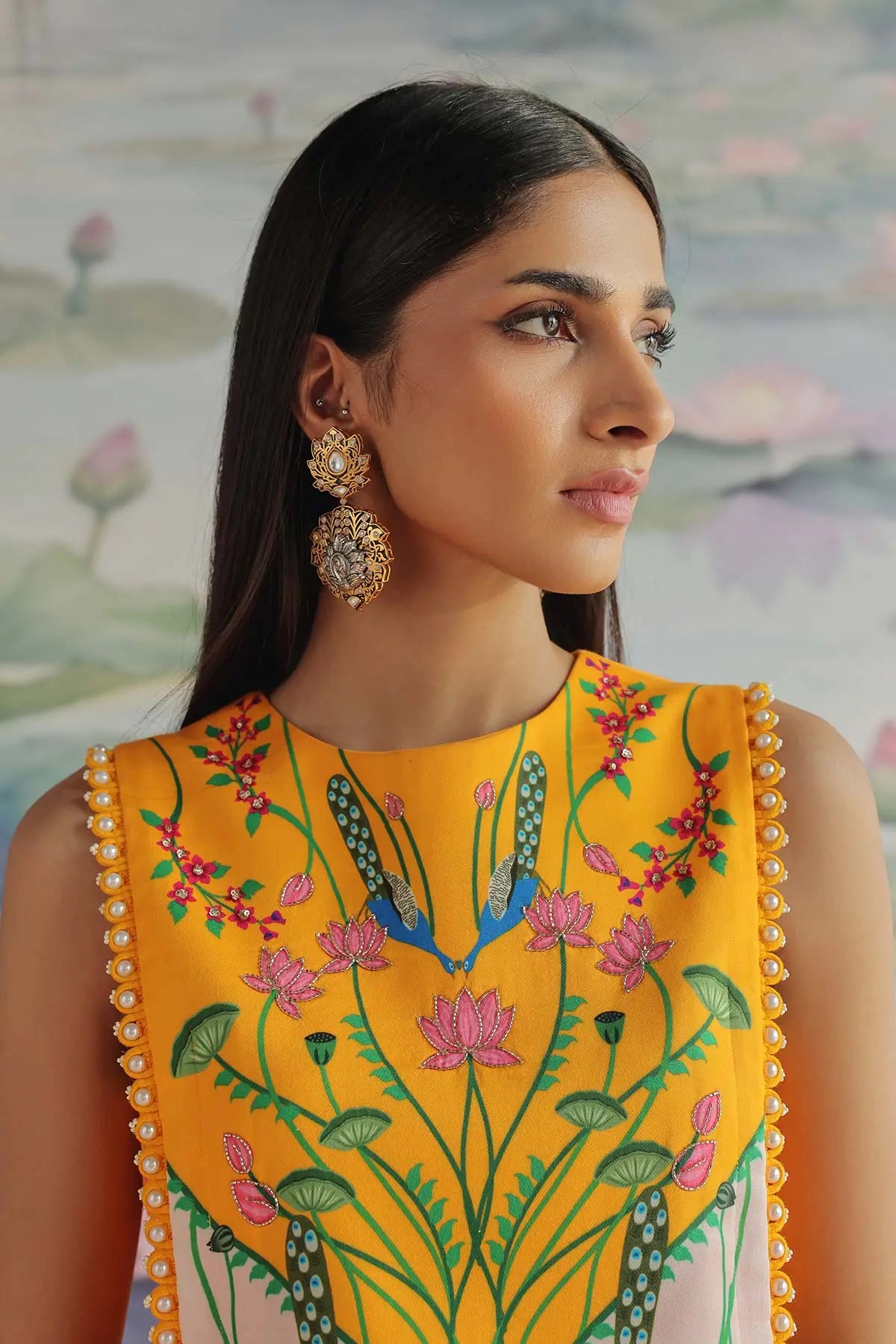 KASHIKA EMBROIDERED SET 369