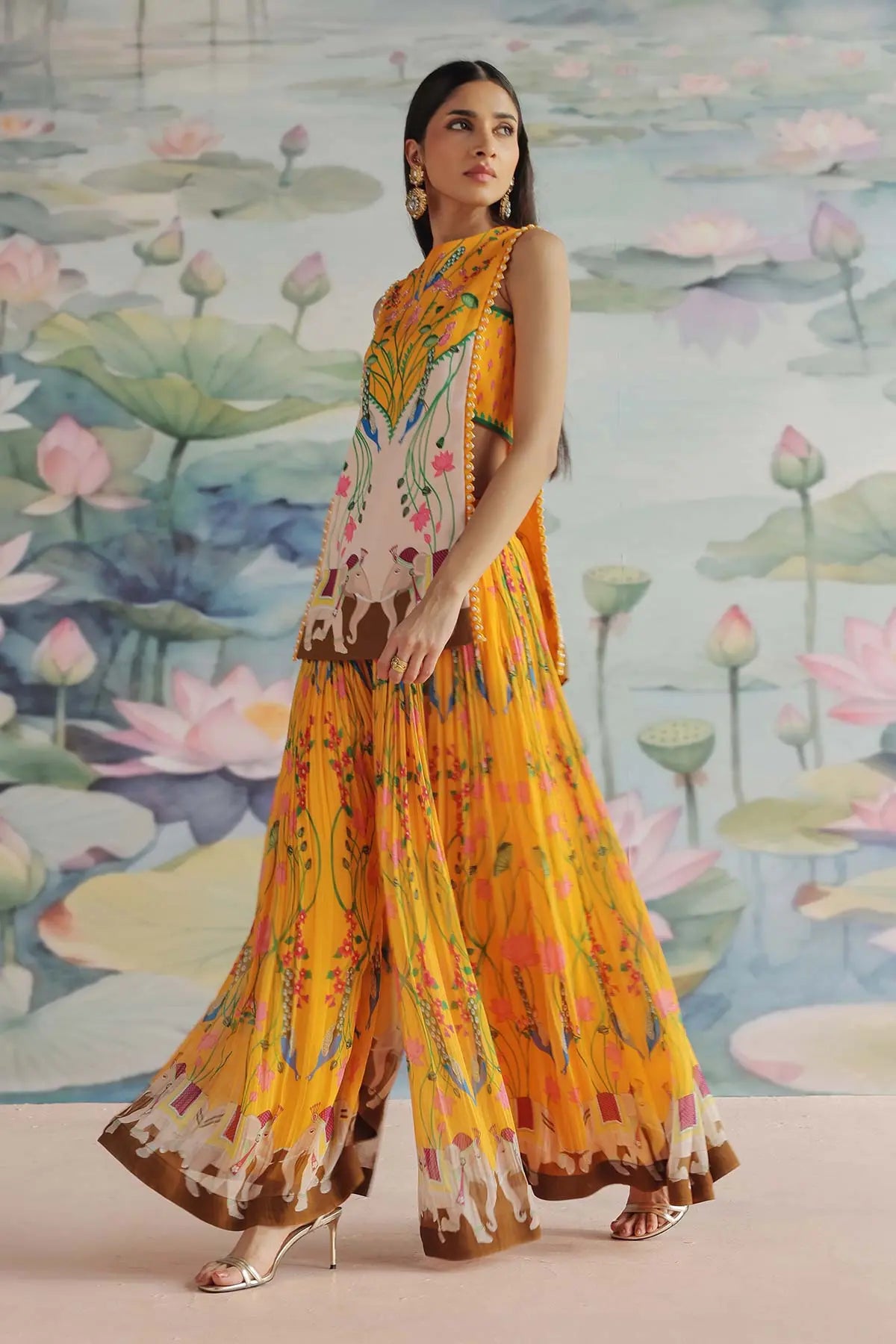 KASHIKA EMBROIDERED SET 369