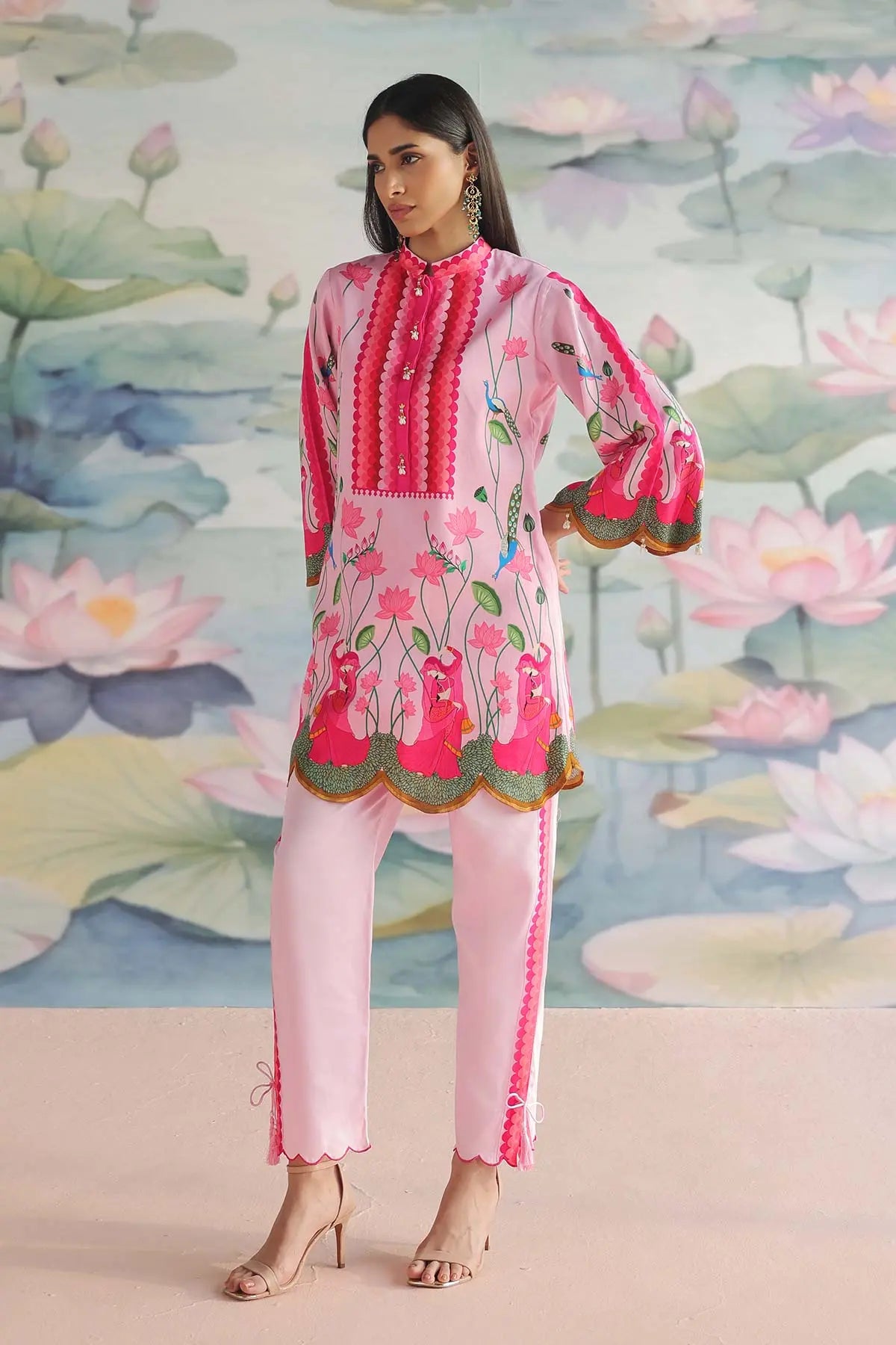 KAVYA EMBROIDERED KURTA SET 369