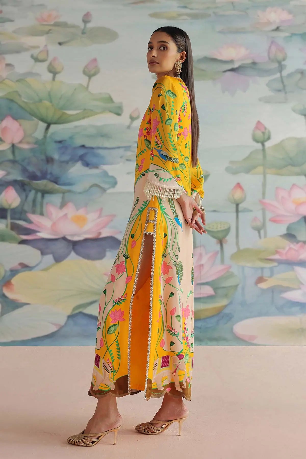 STUTI EMBROIDERED KAFTAN 369