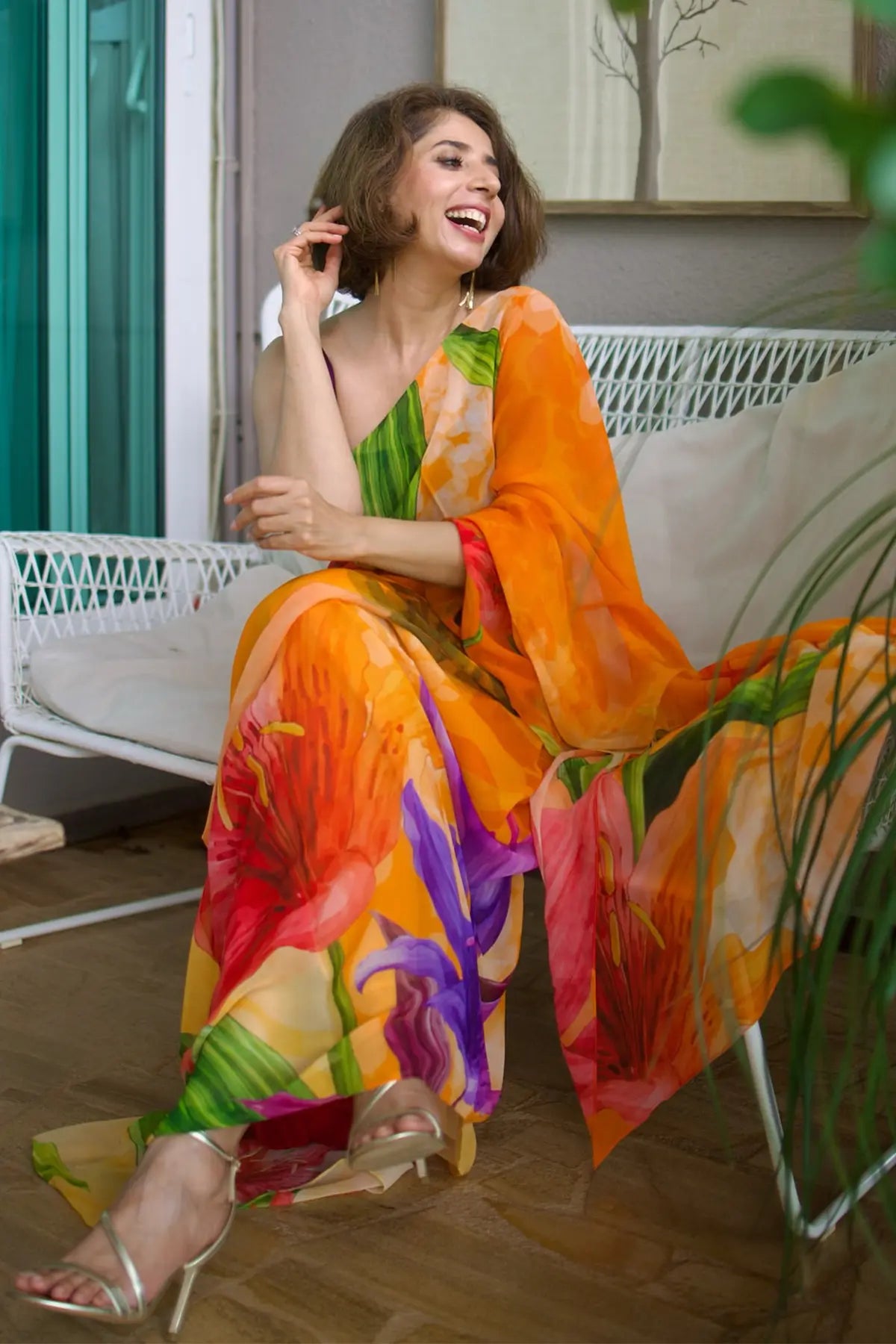 AAKRITI SARI
