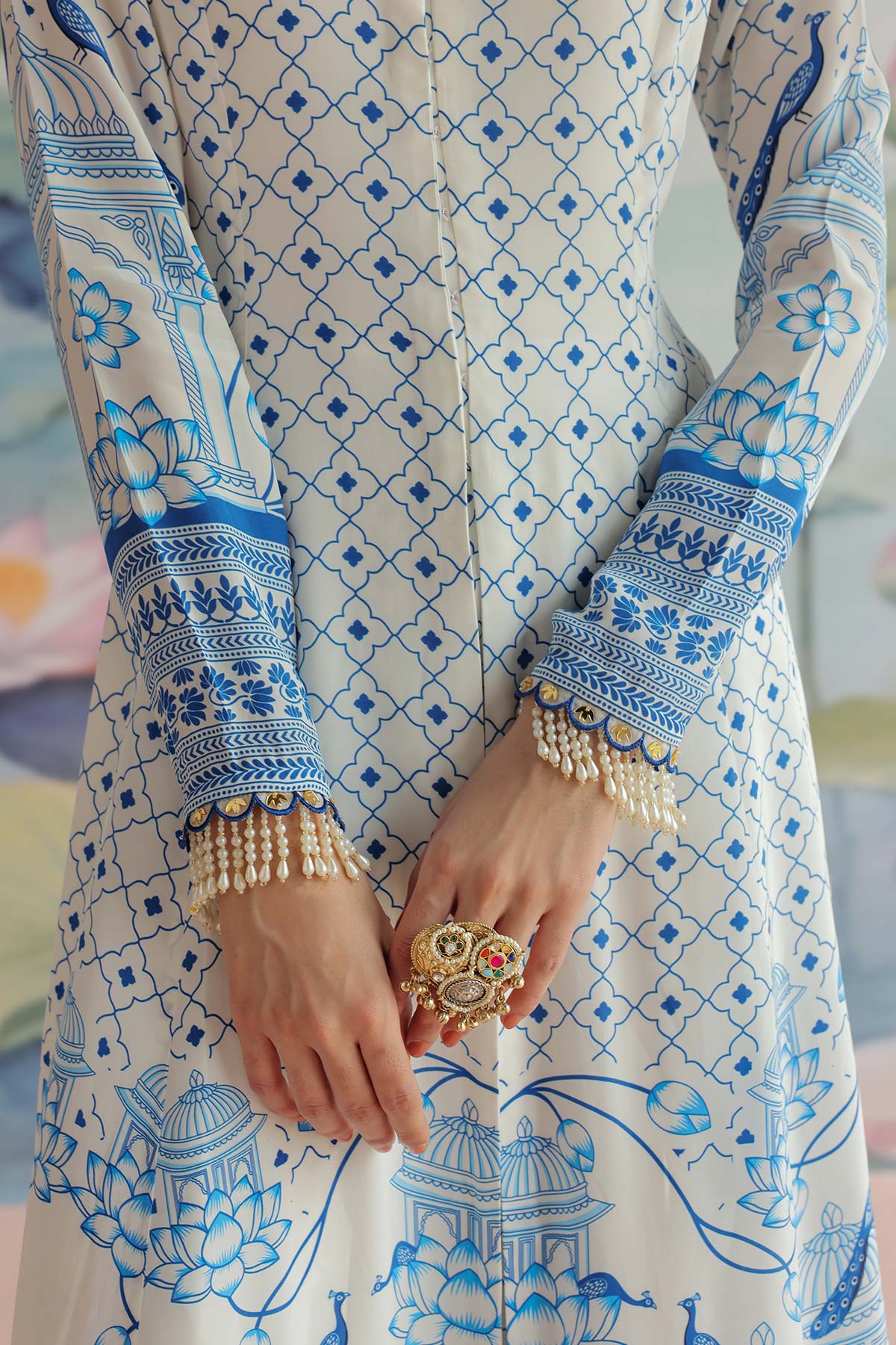 ALISHA EMBROIDERED KURTA SET