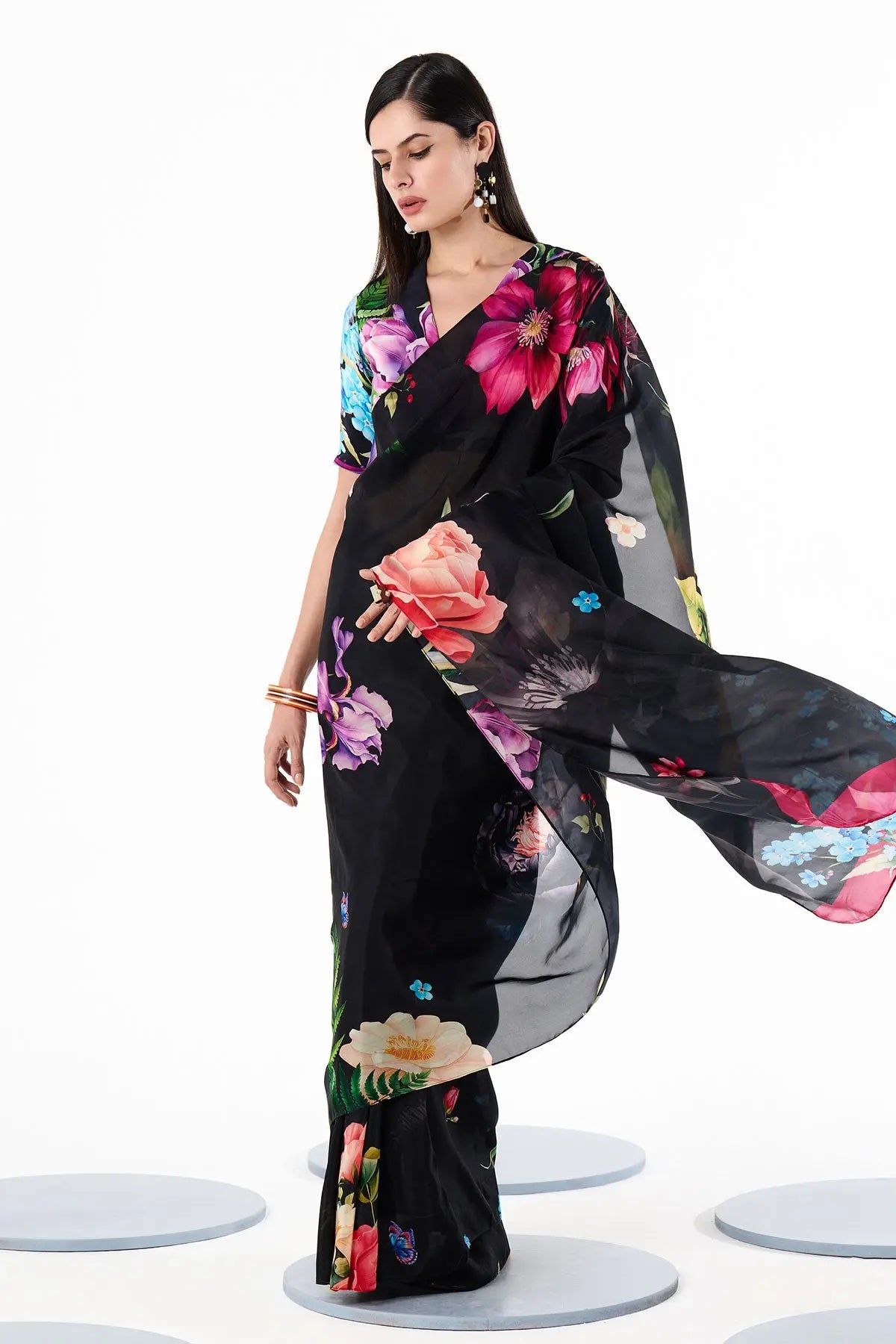 NIHA SARI 369