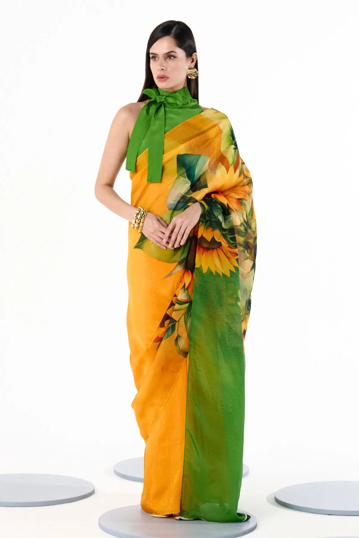 NAZIA SARI 369