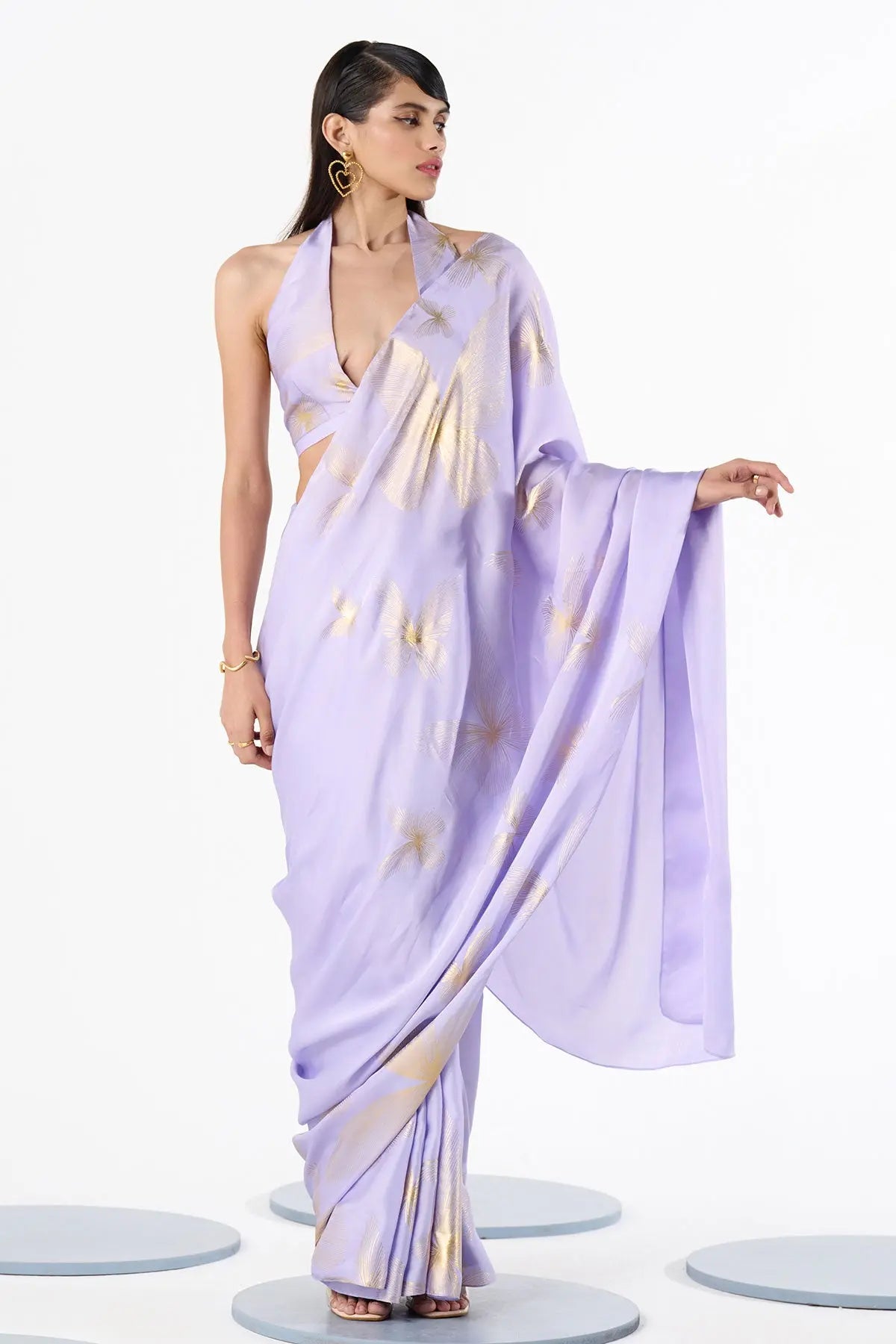 ARYAA SARI 369
