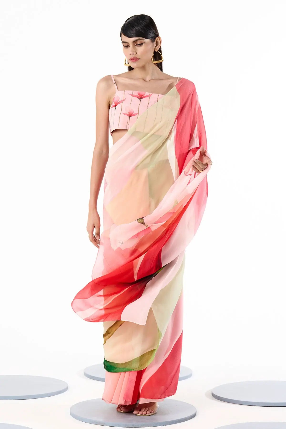 HINA SARI 369