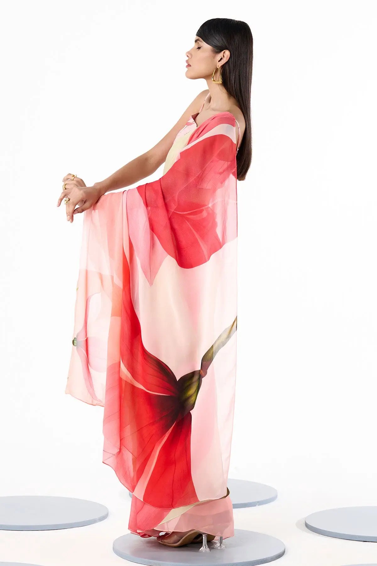 HINA SARI 369